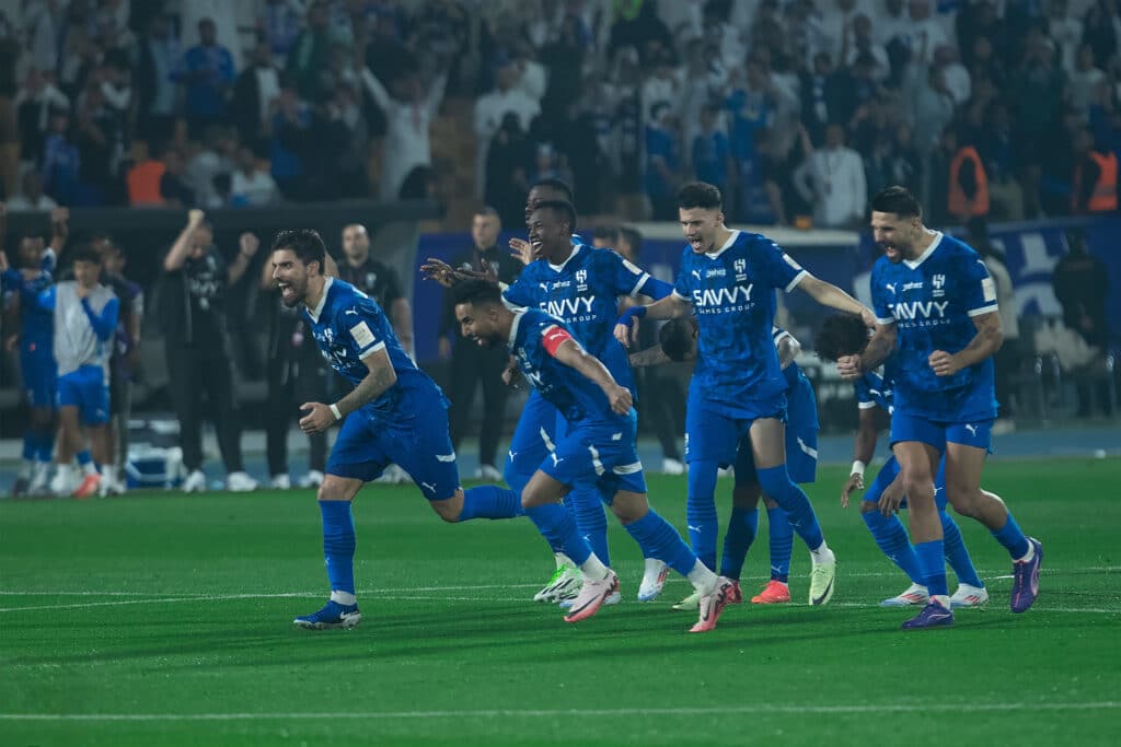 موعد مباراة الهلال والأخدود في الدوري السعودي والقنوات الناقلة