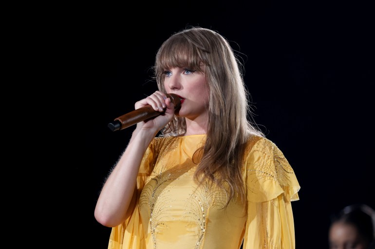 STOCKHOLM, SWEDEN - MAY 17: EDITORIAL USE ONLY. NO BOOK COVERS Taylor Swift performs at Friends Arena on May 17, 2024 in Stockholm, Sweden. (Photo by Michael Campanella/TAS24/Getty Images for TAS Rights Management )