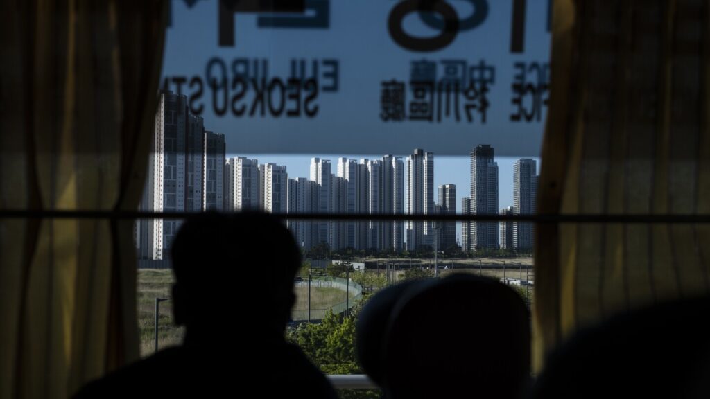 South Koreans are starkly divided over North Korea’s nuclear threat