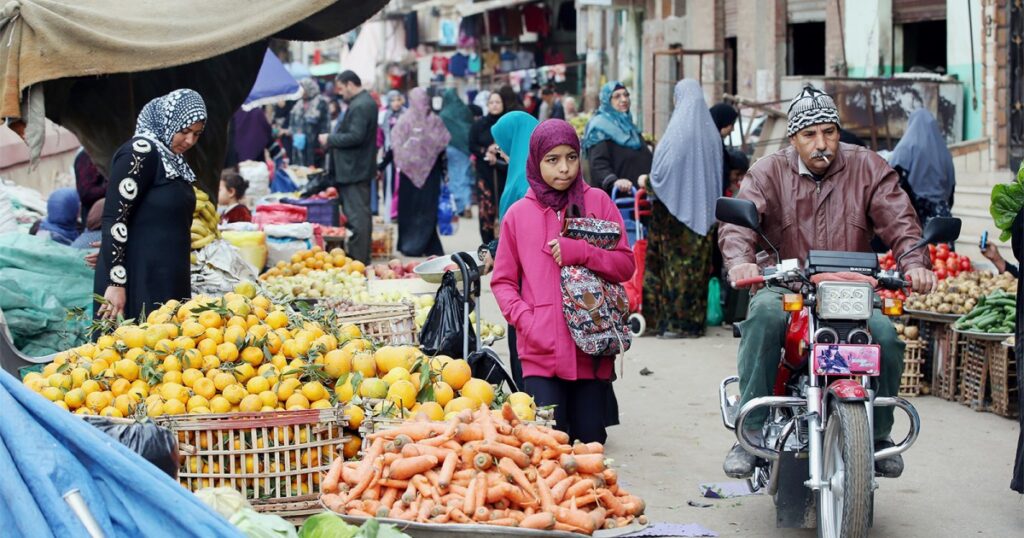 ما حقيقة غربلة بطاقات التموين في مصر؟