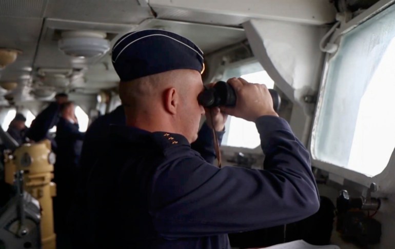 epa11596992 A still image taken from a handout video provided by the Russian Defence Ministry Press-Service shows Russian Navy personnel on a warship of the Arctic group of the Northern Fleet in the Arctic Ocean during the strategic command and staff navy exercises 'Ocean 2024', Russia, 10 September 2024. EPA-EFE/RUSSIAN DEFENCE MINISTRY PRESS SERVICE HANDOUT -- MANDATORY CREDIT -- BEST QUALITY AVAILABLE -- HANDOUT EDITORIAL USE ONLY/NO SALES