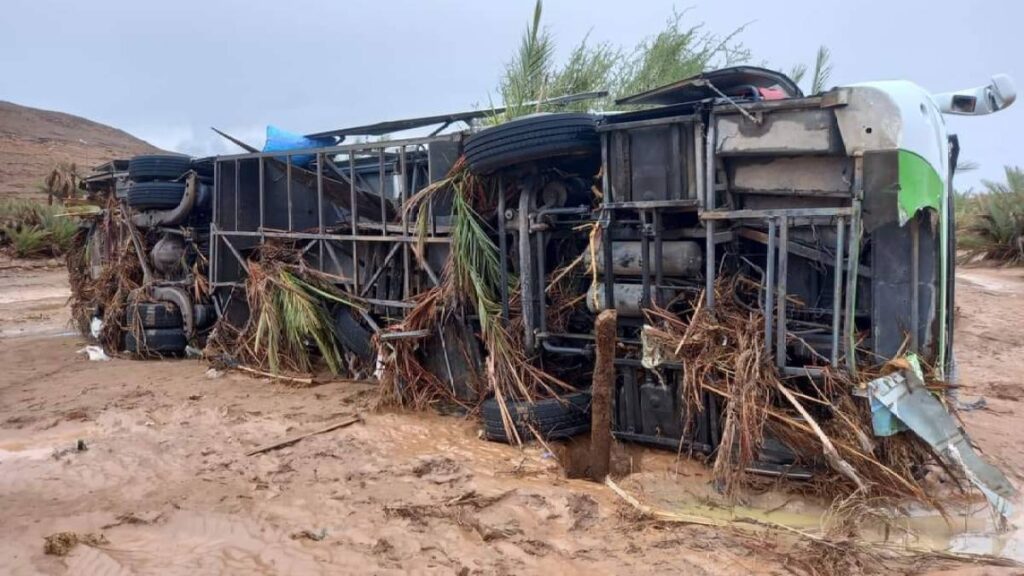 ليلة مرعبة في طاطا المغربية بسبب السيول والسلطات تحذر