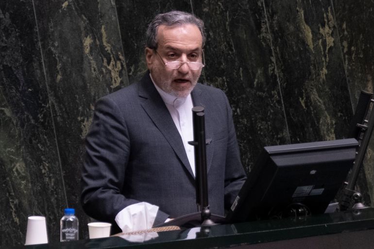 عباس عراقجي (Abbas Araghchi) Nominee for Foreign Minister, Abbas Araghchi, 63, is speaking to lawmakers in the Iranian Parliament in Tehran, Iran, on August 18, 2024. Iranian lawmakers are examining the qualifications of the ministers proposed by new Iranian President, Masoud Pezeshkian, in the public hall of the parliament. (Photo by Morteza Nikoubazl/NurPhoto via Getty Images)