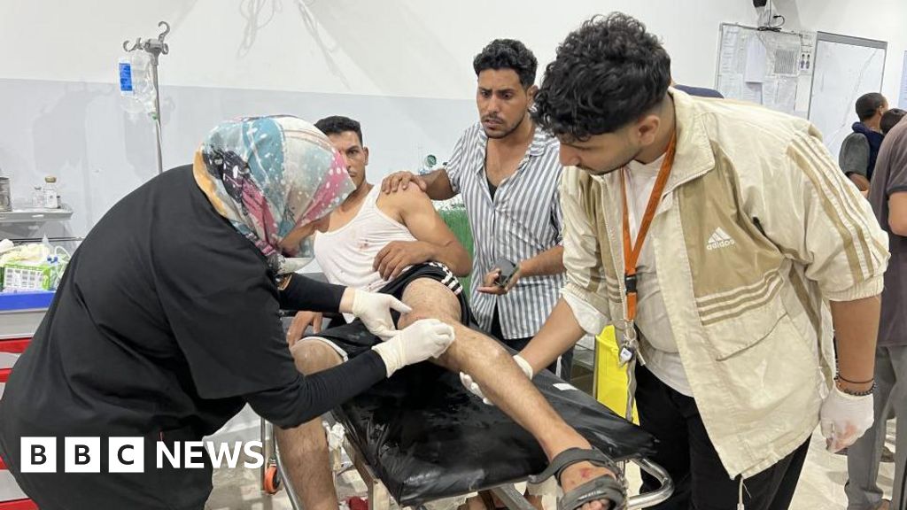 Israeli shelling of Gaza school kills at least 15