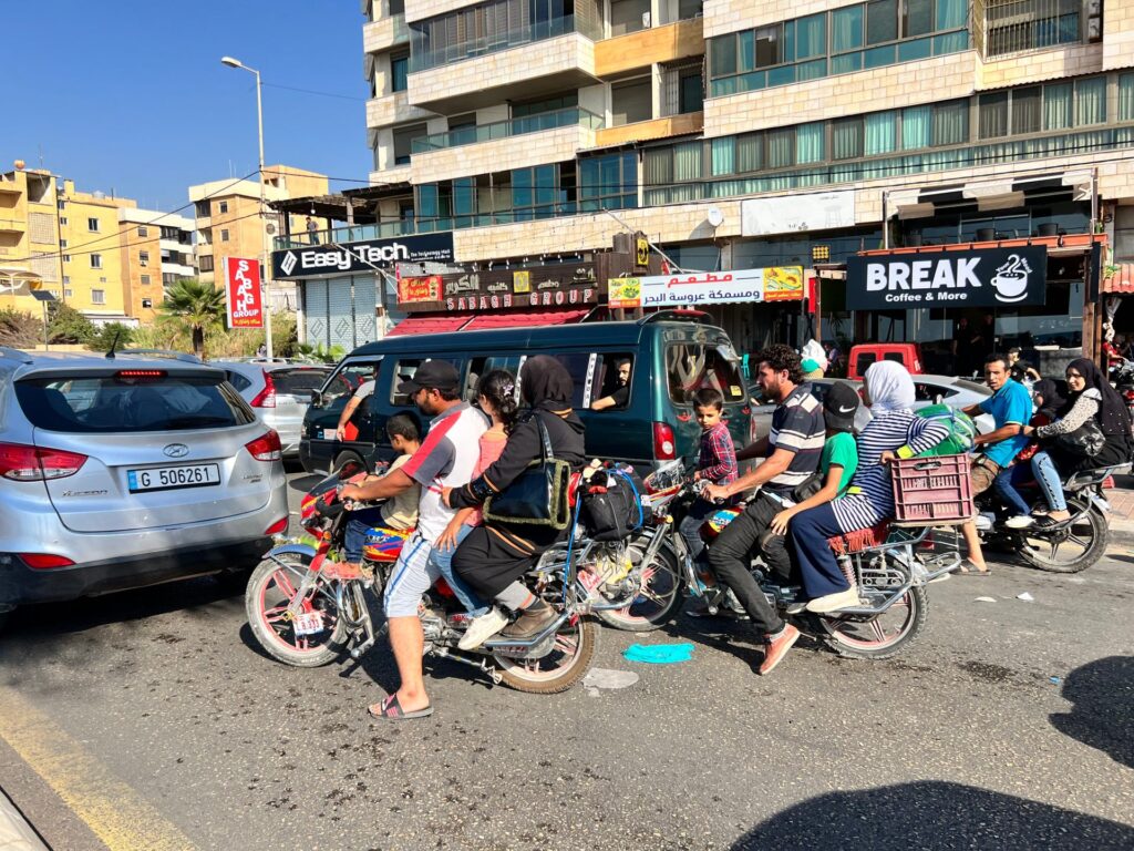 نازحو البقاع بلبنان يروون "لحظات كابوسية" تحت القصف